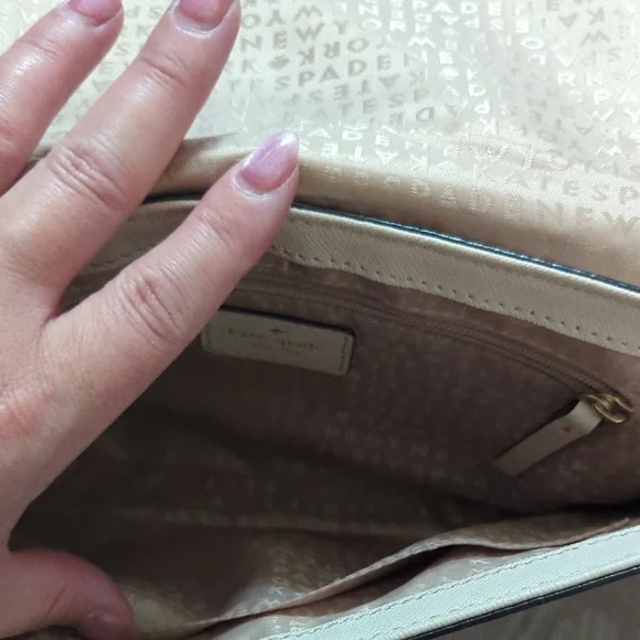 Kate Spade Laurel Way Greer Leather & Chain Crossbody Bag - Picture 4 of 5